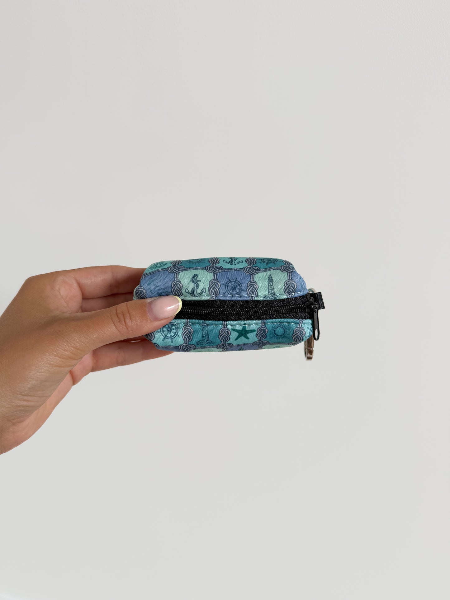 Sea-La-Vie Poop Bag Holder