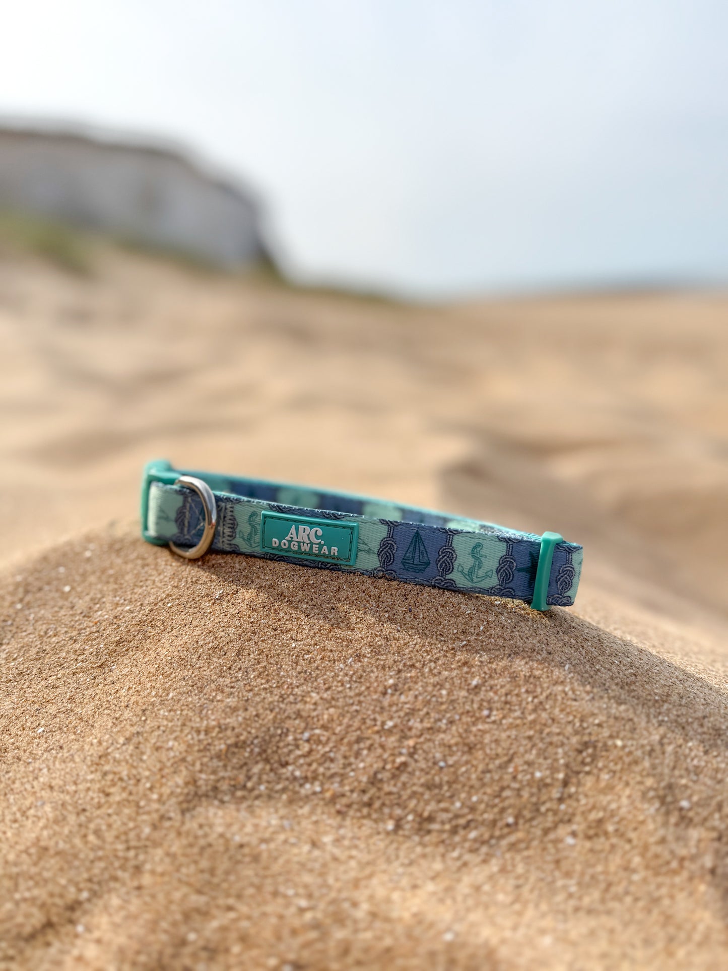 Sea-La-Vie Adjustable Collar